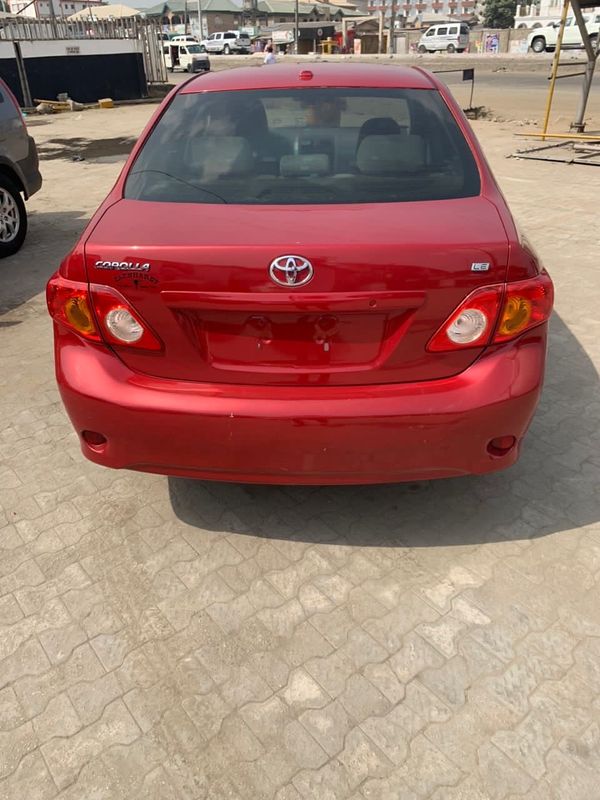 Thumbnail 10 of 2010 Toyota Corolla